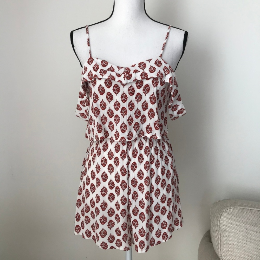 [LF] Seek The Label Printed Romper